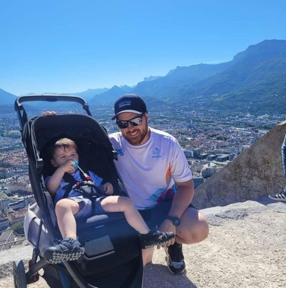 Meet your Posher, Alexis - Picture 1 of 1